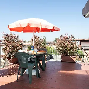 Appartamento La Rondine, Lucca